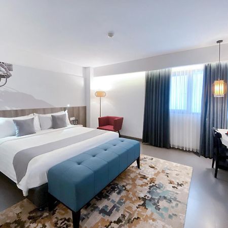 Hotel Neo Malioboro By Aston Yogyakarta Ngoại thất bức ảnh