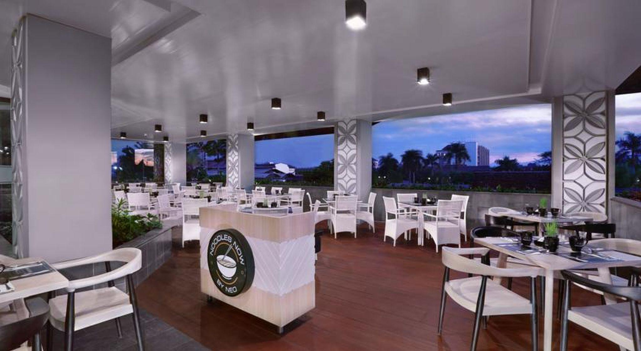 Hotel Neo Malioboro By Aston Yogyakarta Ngoại thất bức ảnh