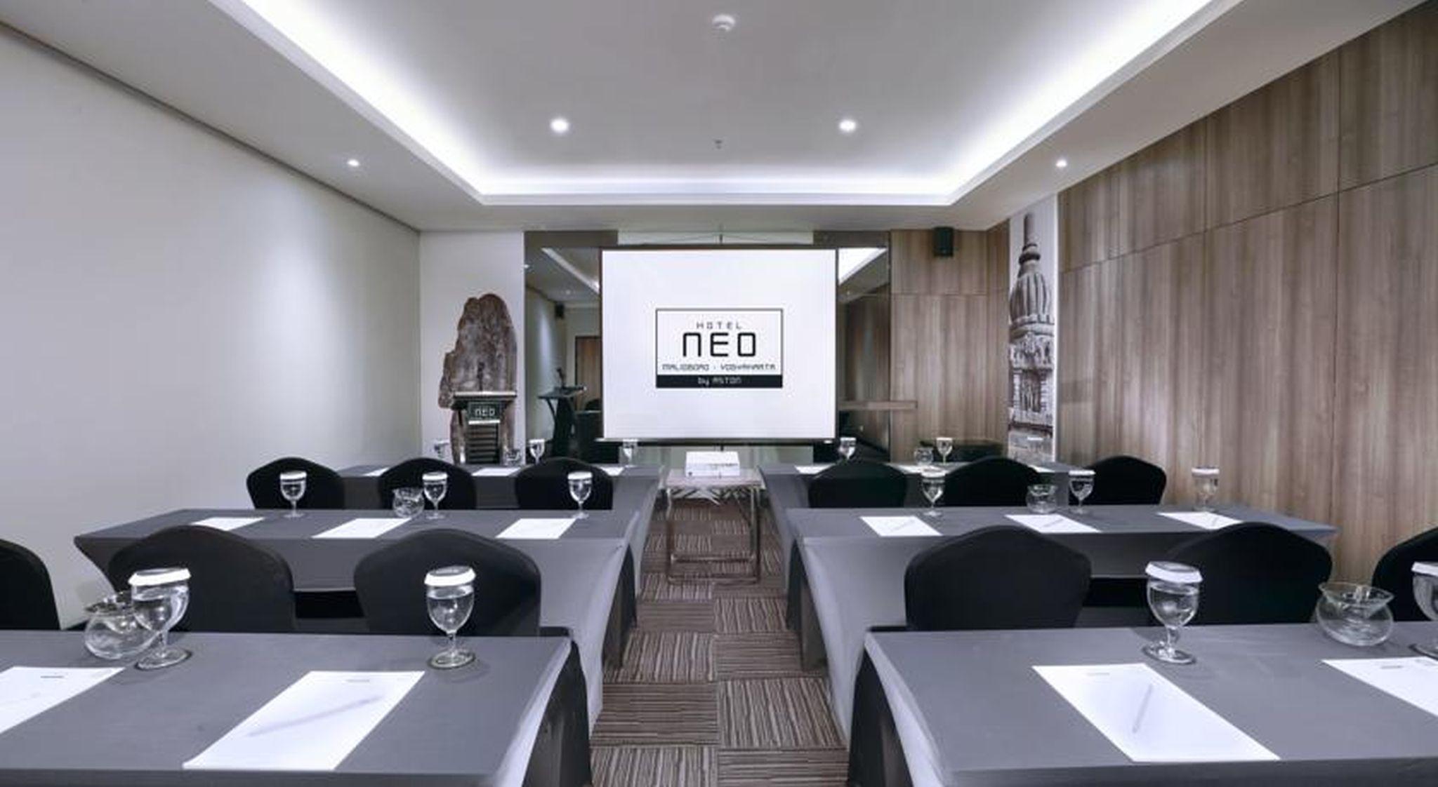 Hotel Neo Malioboro By Aston Yogyakarta Ngoại thất bức ảnh
