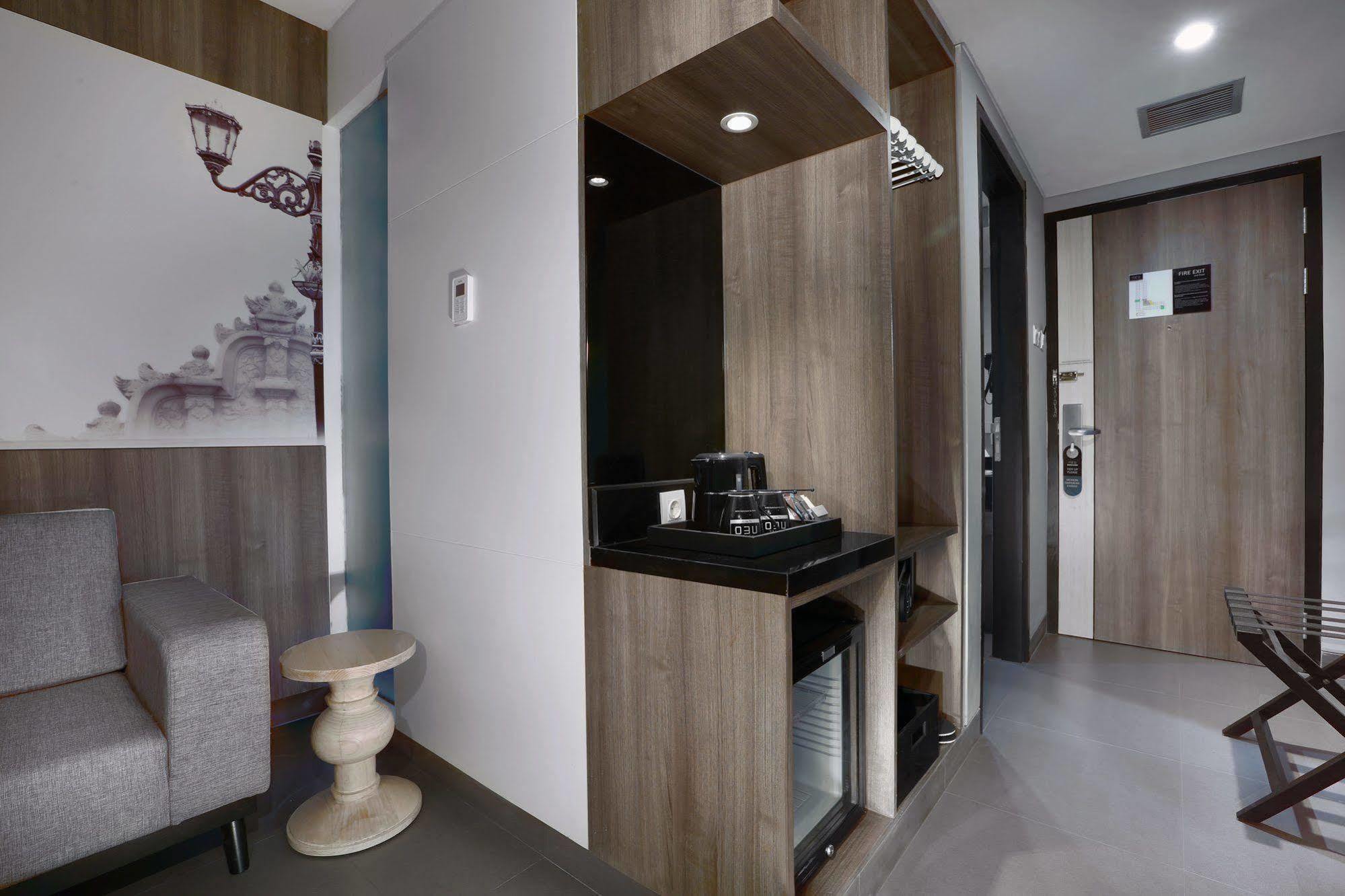 Hotel Neo Malioboro By Aston Yogyakarta Ngoại thất bức ảnh