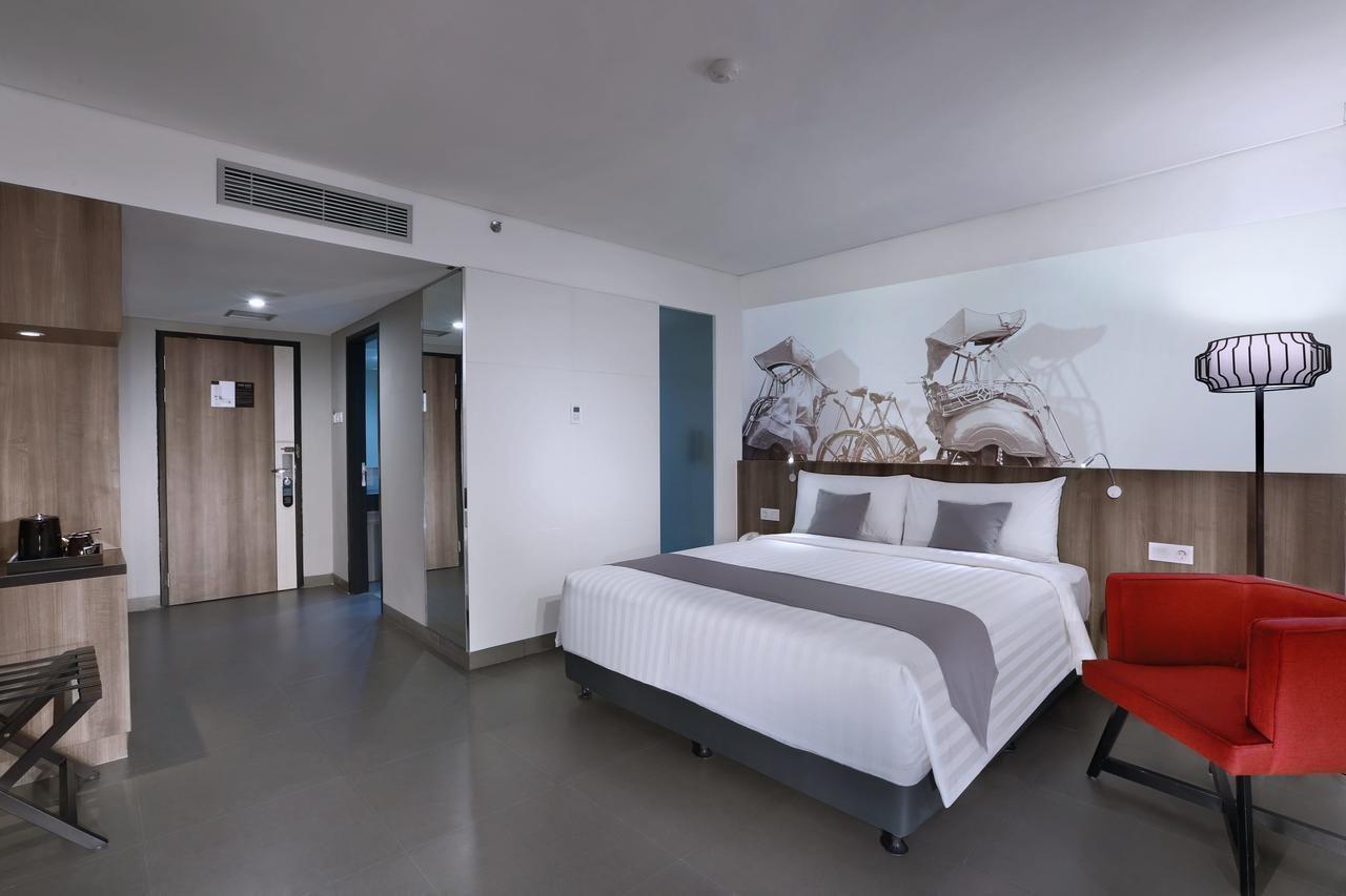 Hotel Neo Malioboro By Aston Yogyakarta Ngoại thất bức ảnh
